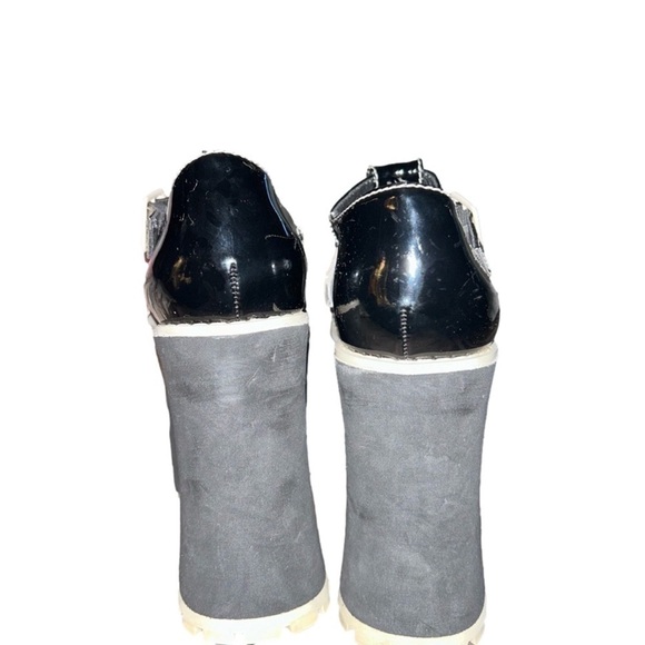 Current Mood~After School Hellraiser Patent Mary Janes~9 - Picture 4 of 15